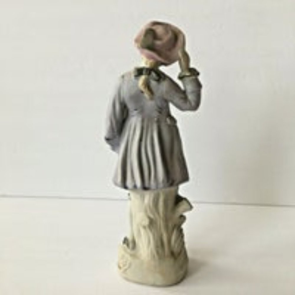 Vintage Ucagco Renaissance Man Ceramic - Picture 2 of 3